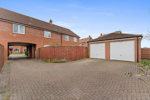 Photo 33- click for photo gallery